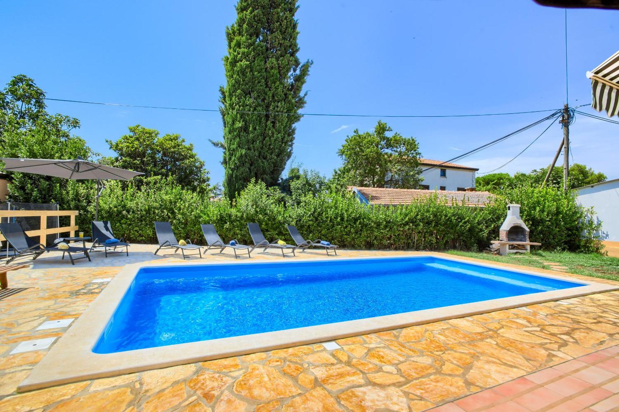 Villa Dante Medulin Exterior photo